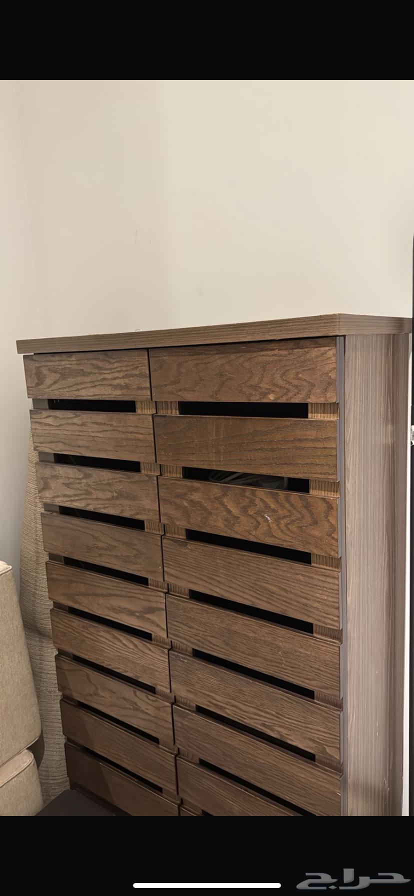 اثاث للبيع دولاب جزم و طاولة طعام و طاولة خدمة64264096761729112