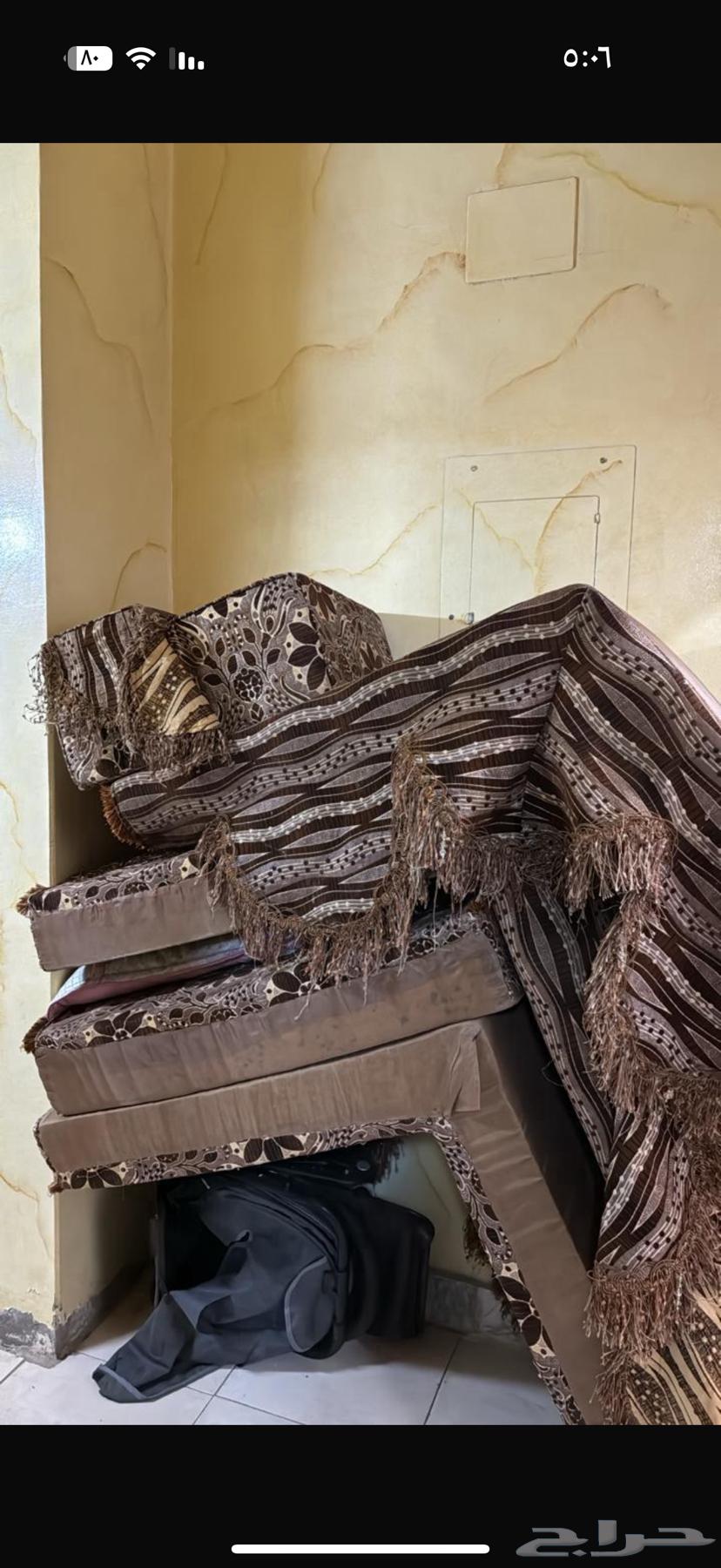 Three-angle supports with two cushions for 100 SAR64260600916354111