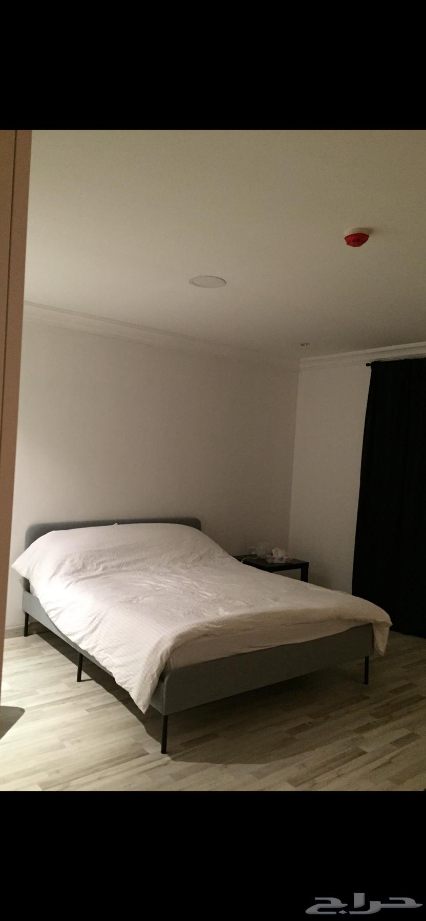 للبيع سرير مع المات64263207274370110