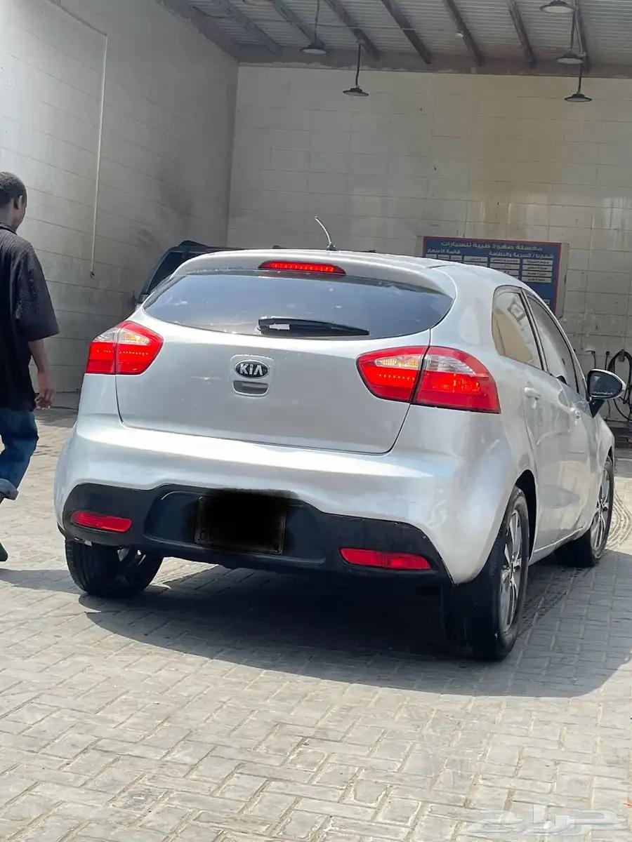 كيا ريو هاتشباك موديل 201264427223345667111