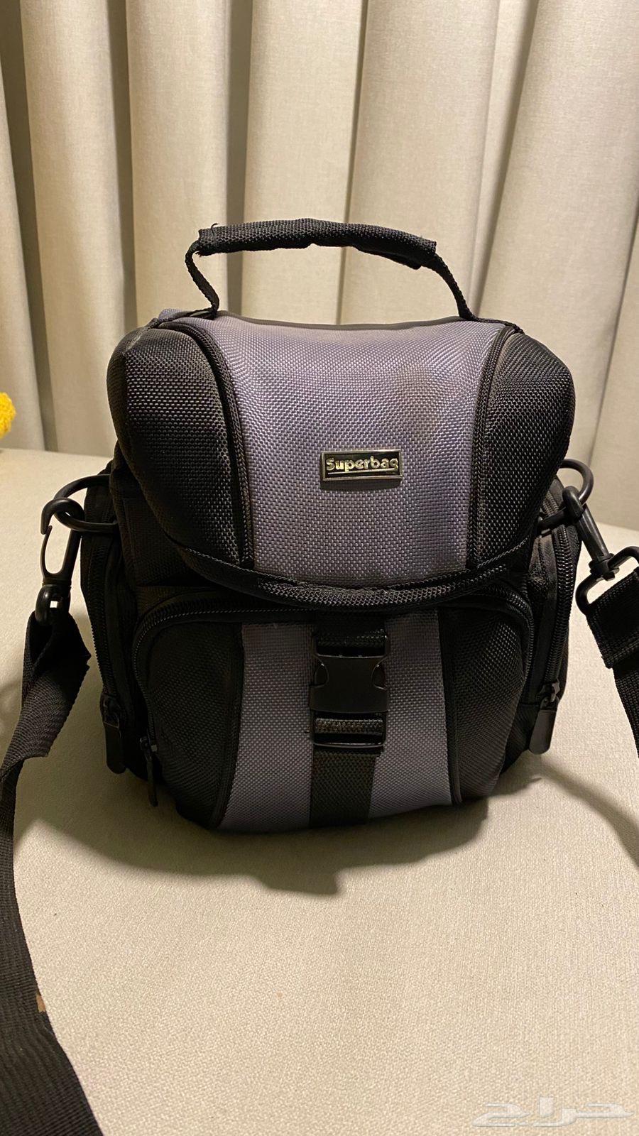 كاميرا كانون Canon EOS 500D مع جميع ملحقاتها64257225108738110