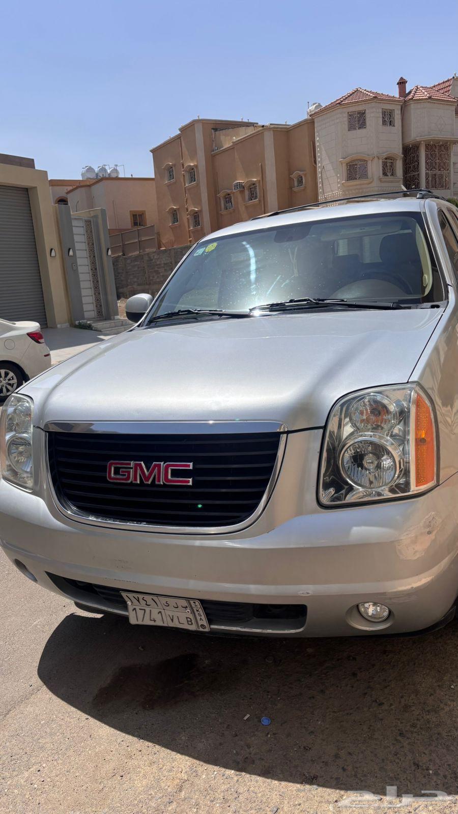 يوكن 2012 للبيع64422435025409110