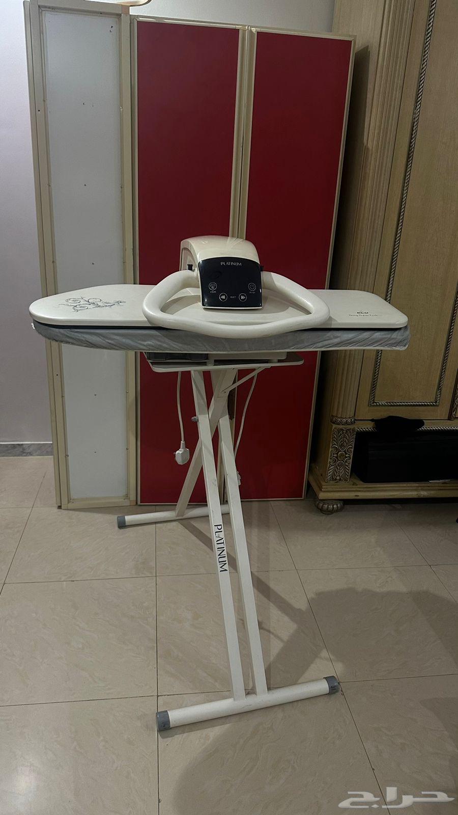 مكواة64259252661506112