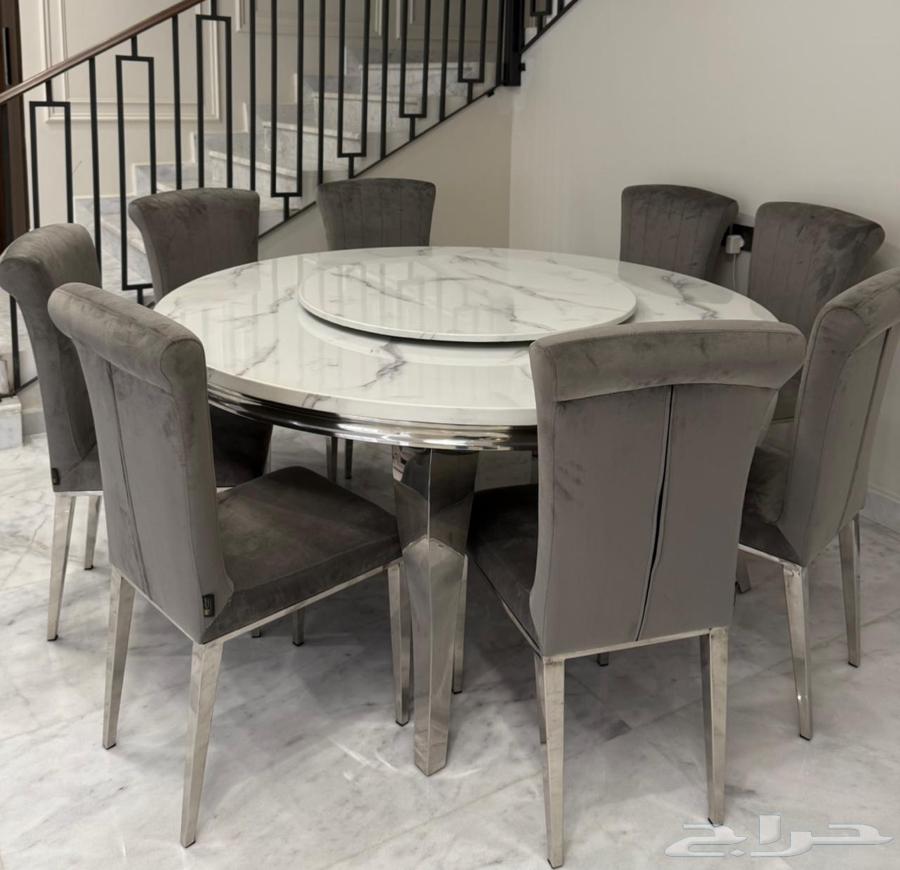 طاولة للبيع64266512067074110