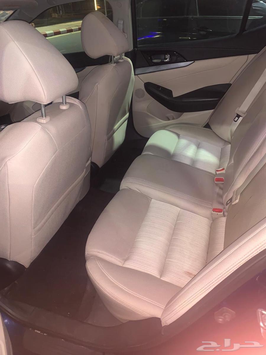 Maxima s201764419770729987113