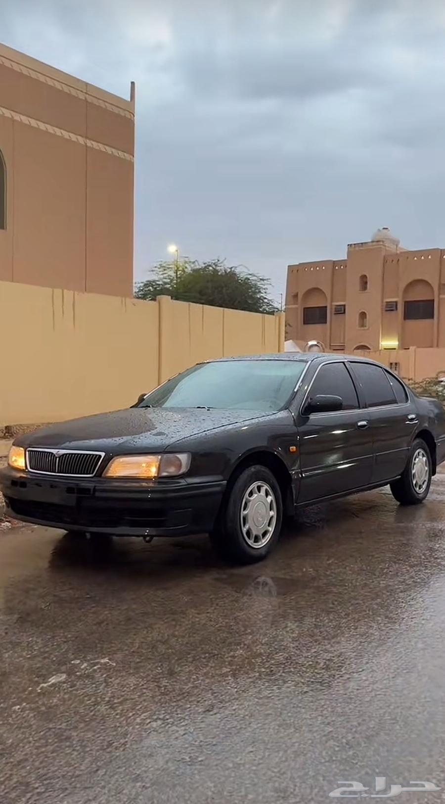 Grandi Lunin or Maxima camera required, serious and urgent64421513032578111