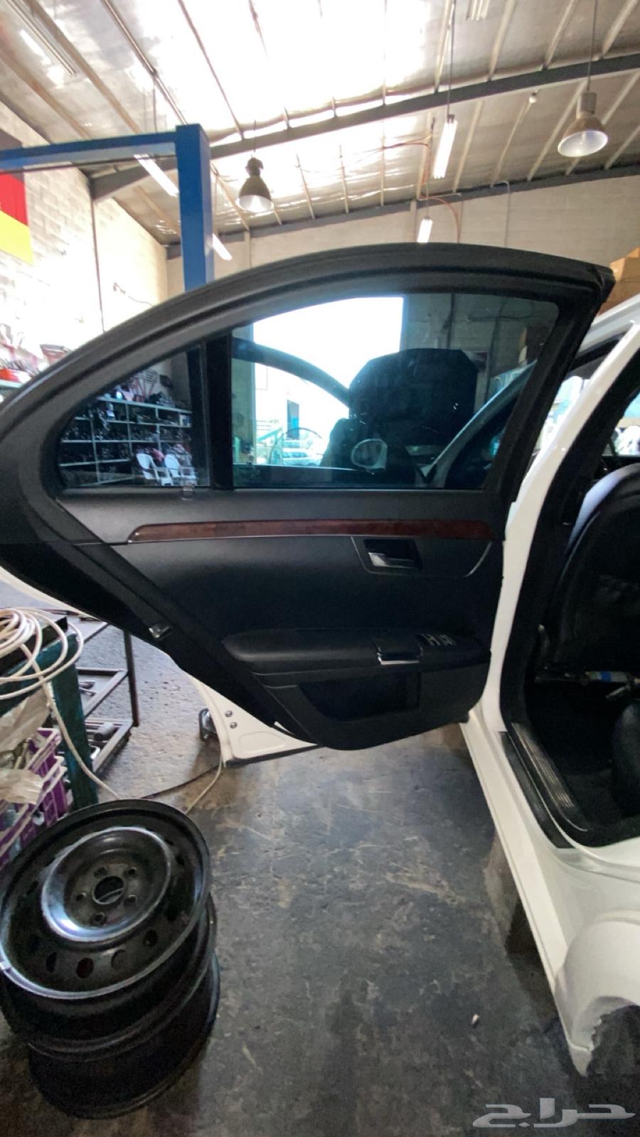 مرسدس 2006 قطع غيار كامل   الداخليه كامله كما موضح بالصوره64439623289602112