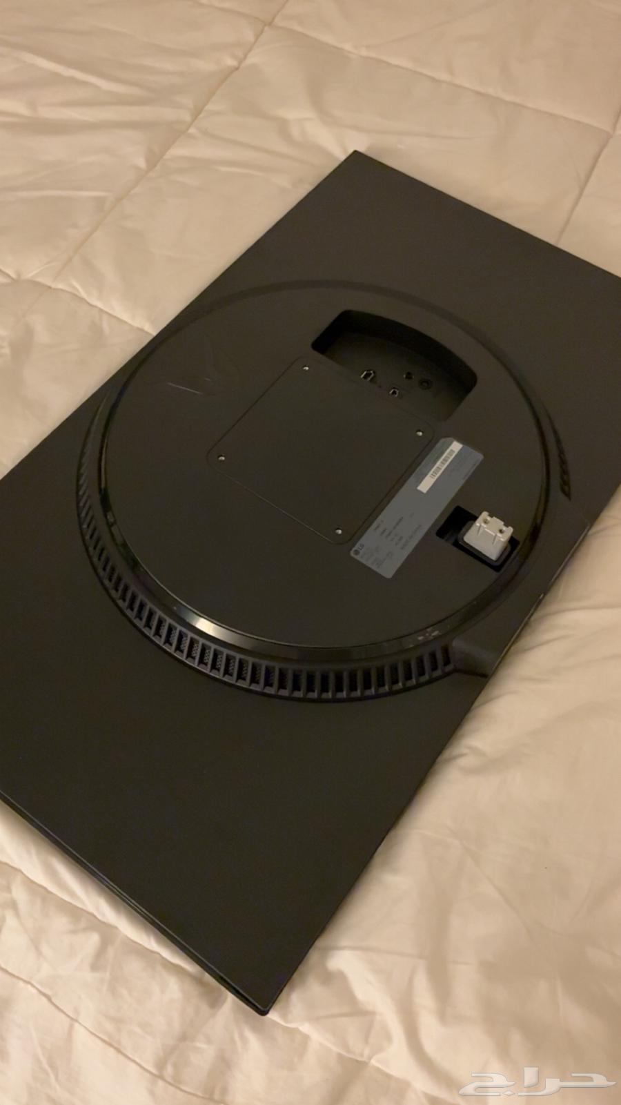 شاشه قيمنق64437625384962114