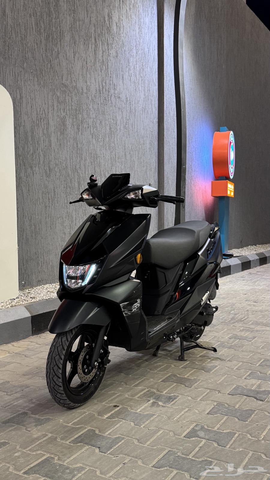 دباب بطه افينوس بلوحه سزوكي64430981343106113