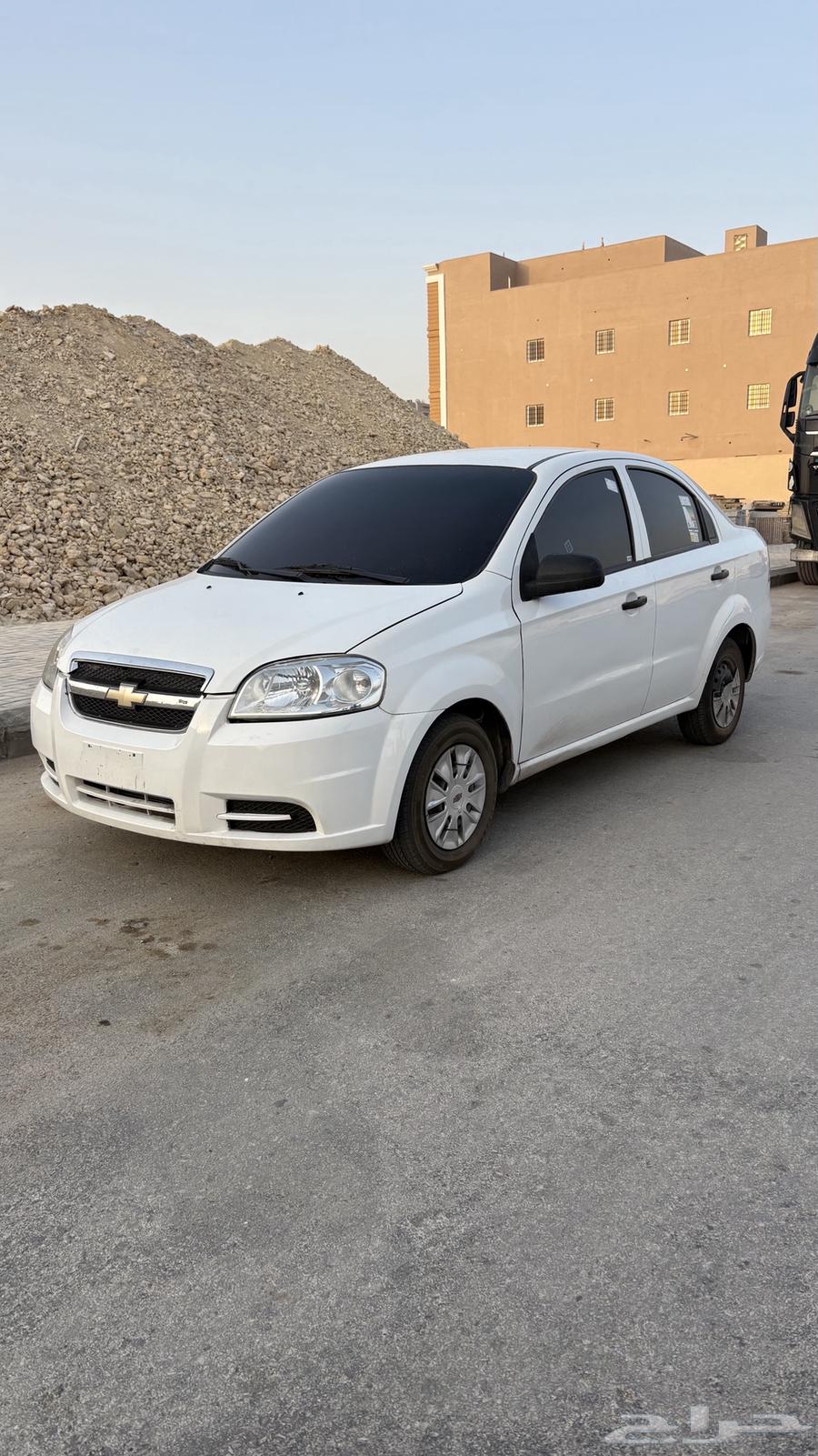 أفيو قير عايدي للبيع الحد 6.00064433363946243111