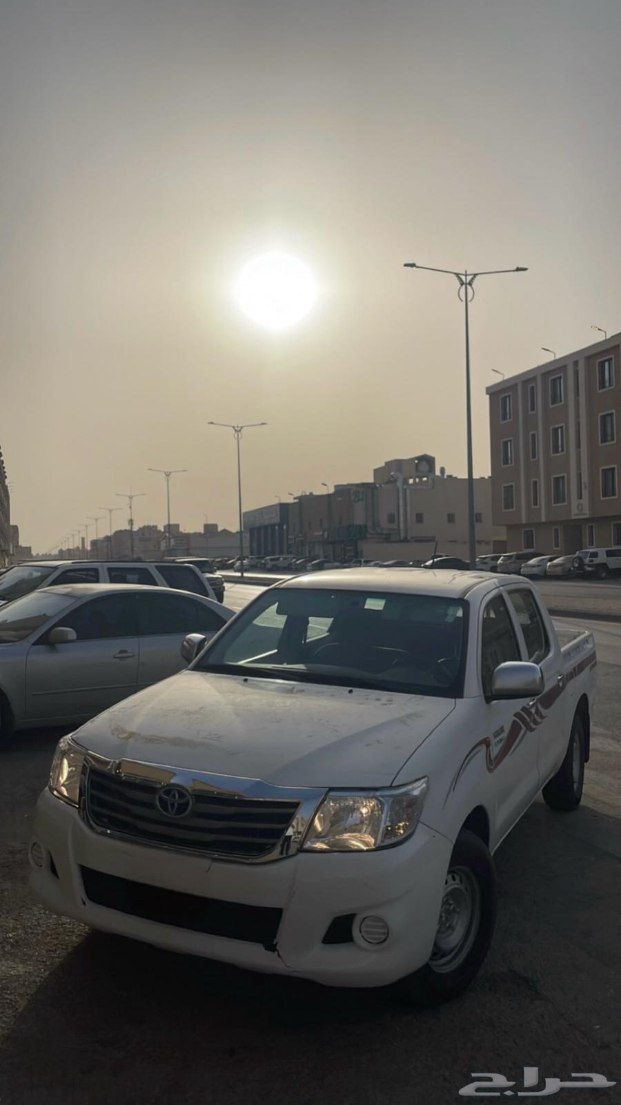 هايلوكس 2013 التواصل واتس اب فقط64433619794434114