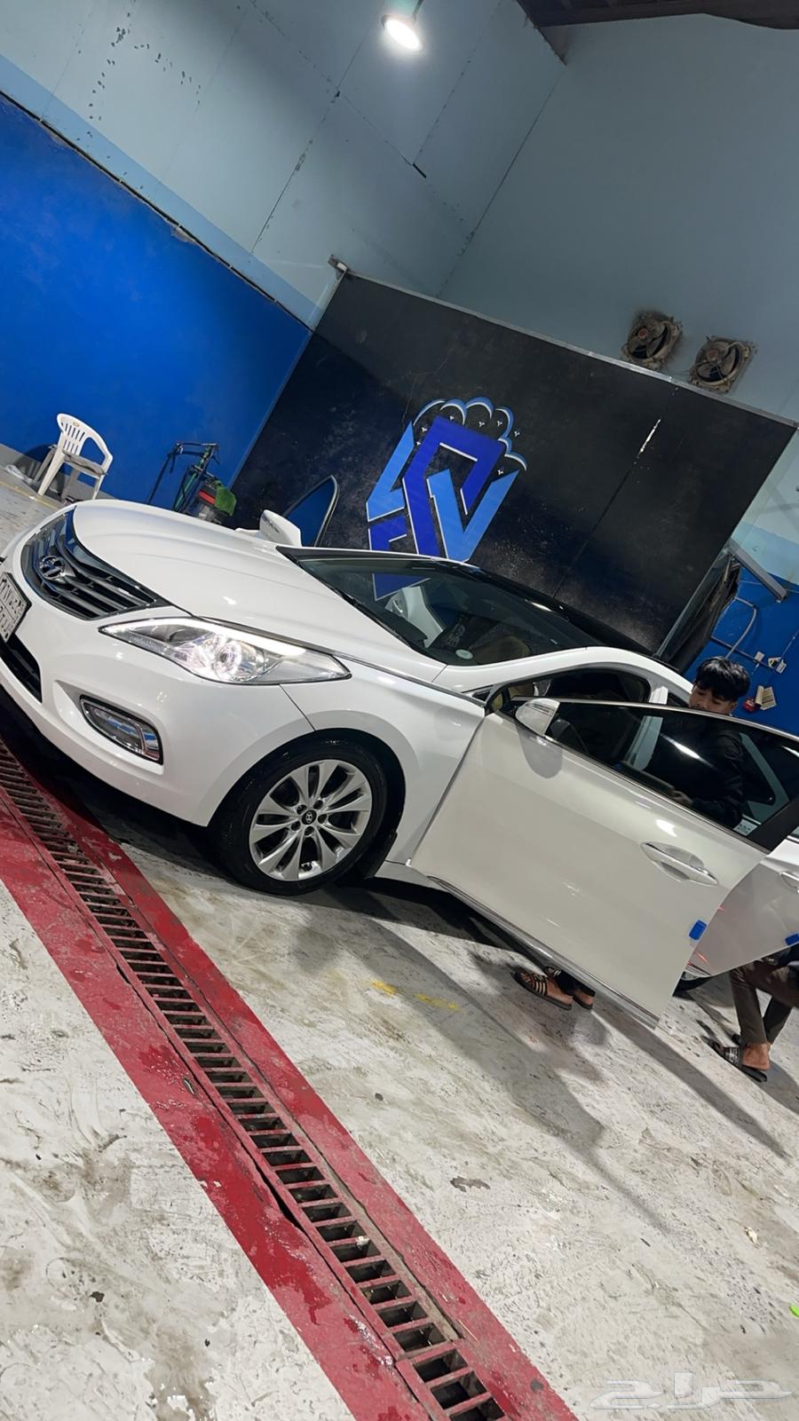 ازيرا 2013 V6 نص فل64428738676226111