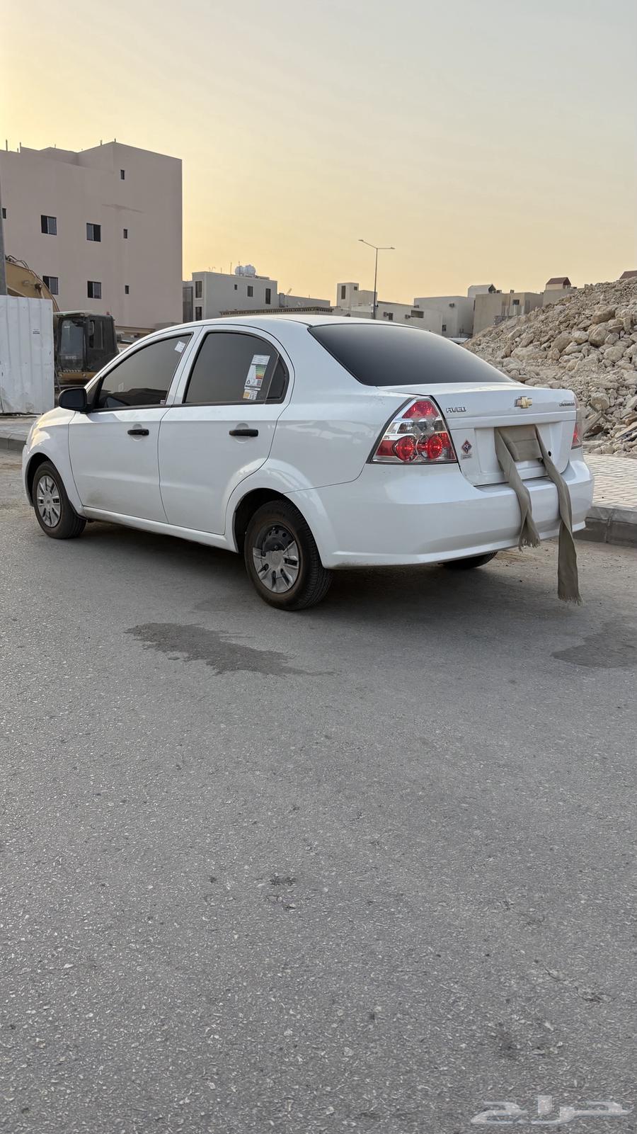 أفيو قير عايدي للبيع الحد 6.00064433363946243114