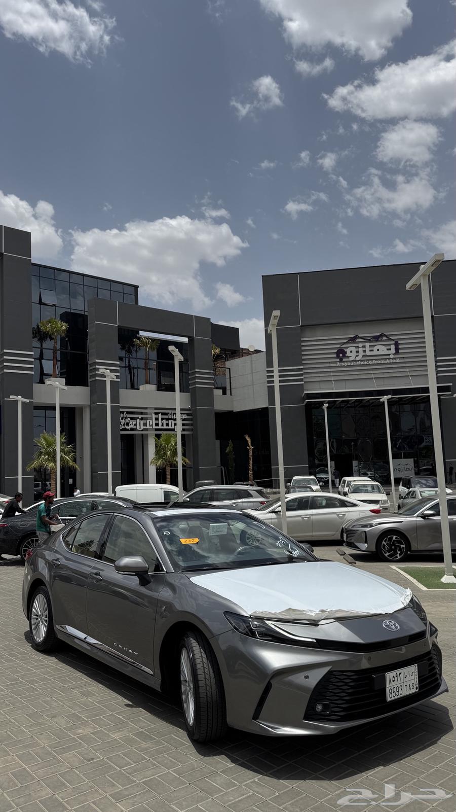 كامري 2025 LE بنزين للبدل بجيب موديل حديث64431021403521110