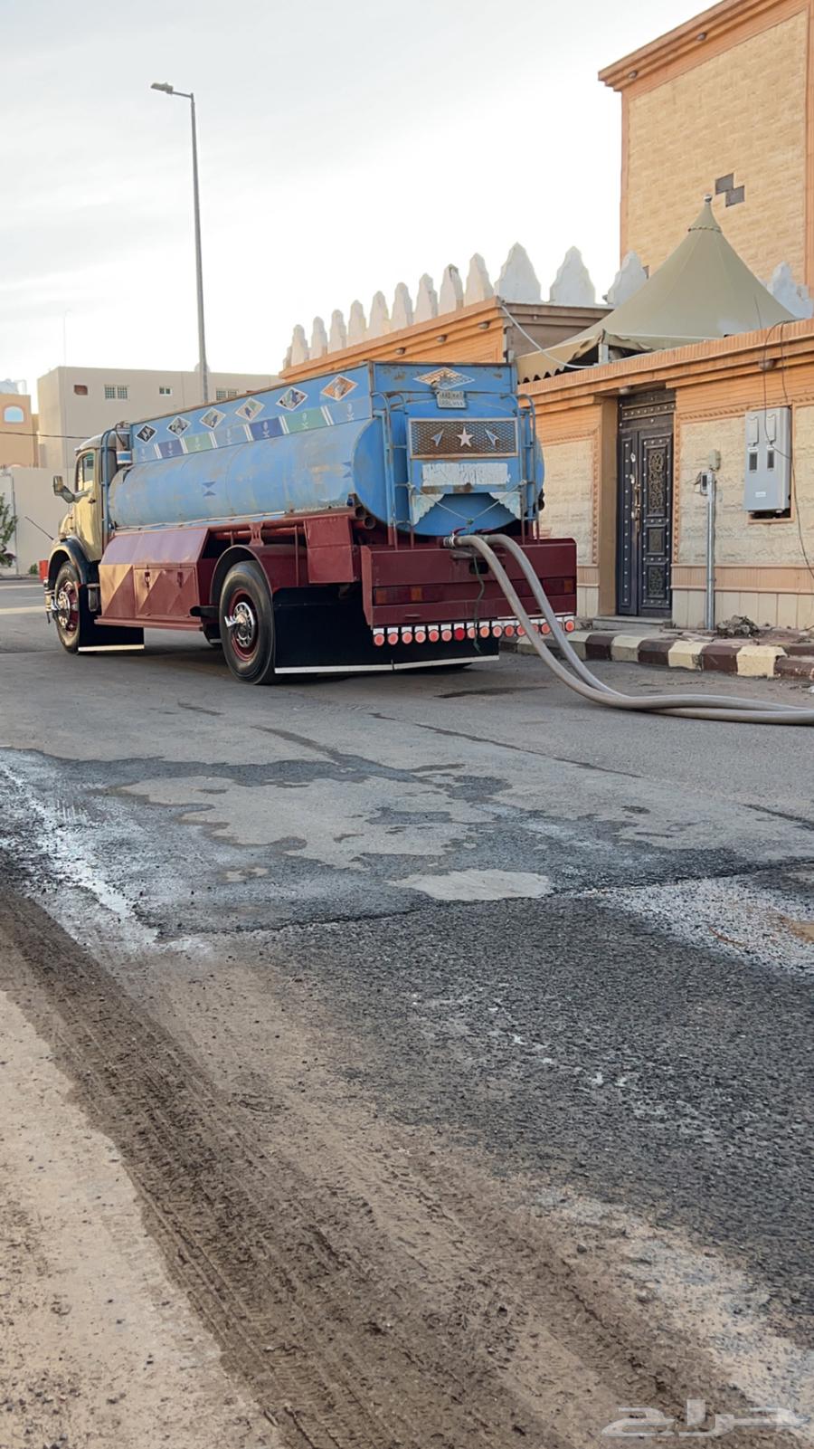 White64437207463937110