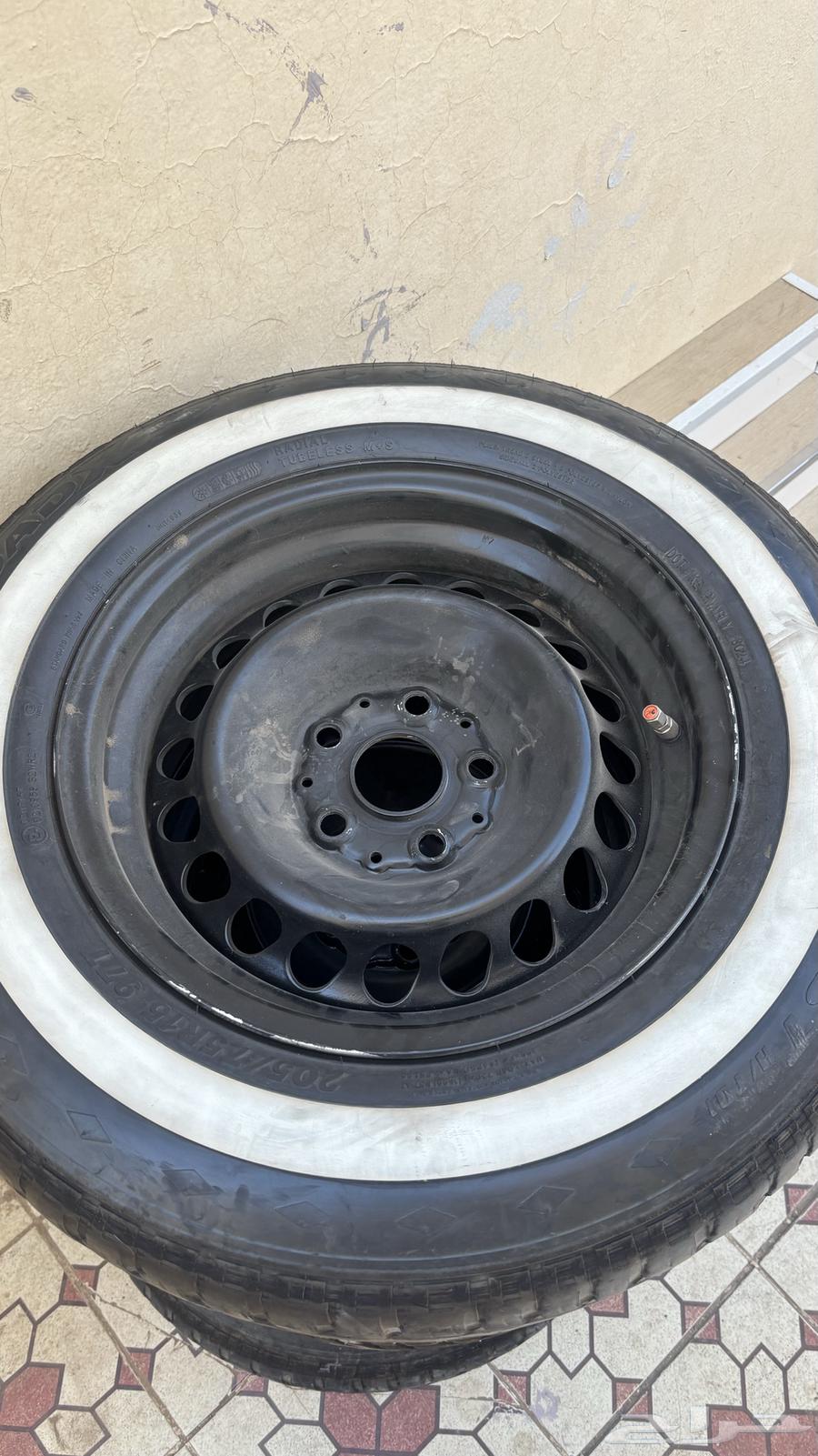 Rims and tires for vehicles from model 2006 and above64429802496643110