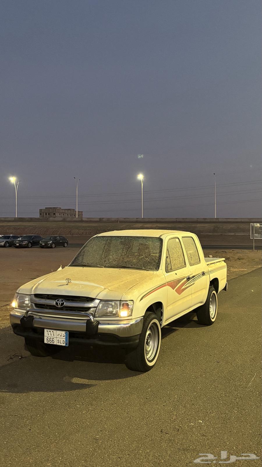 للبيع هايلكس 200364438431830145110