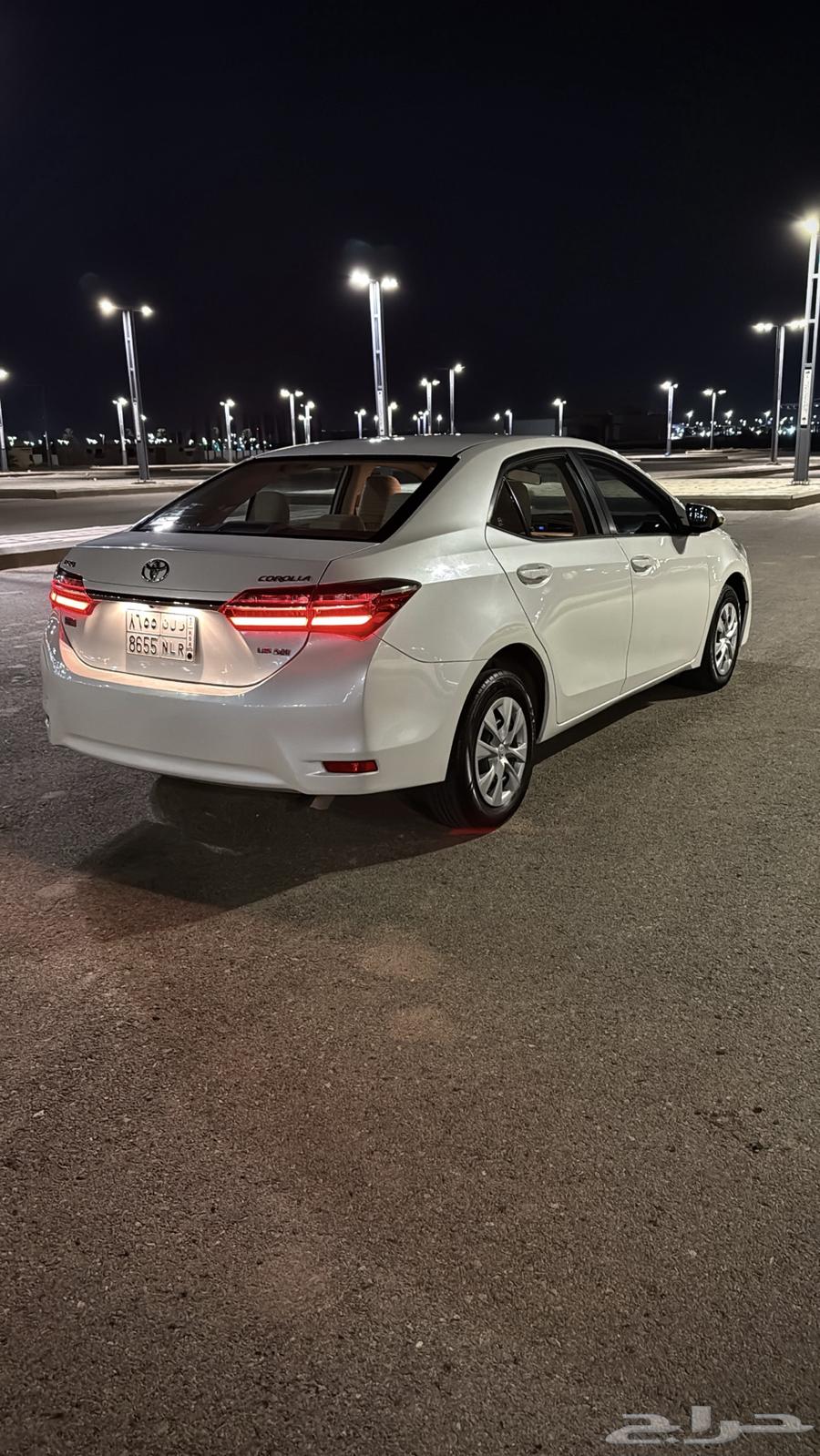 كورولا 2017 ابيض للبيع64433417708929112