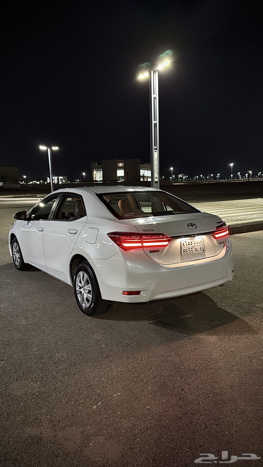 كورولا 2017 ابيض للبيع64433417708929111