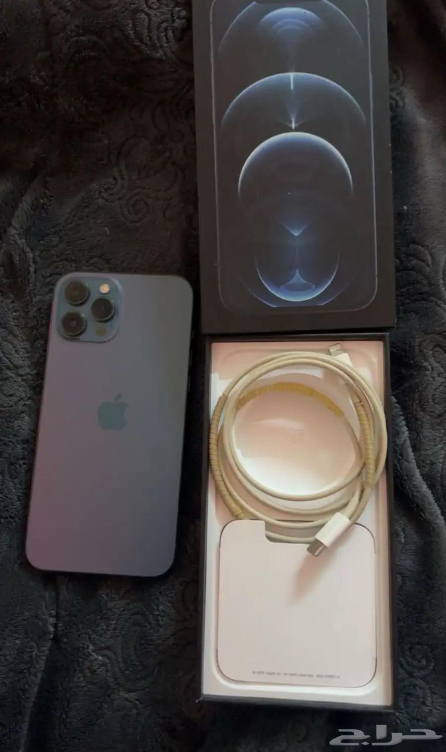 ايفون 12 برو ماكس شبه جديد64301261141251110