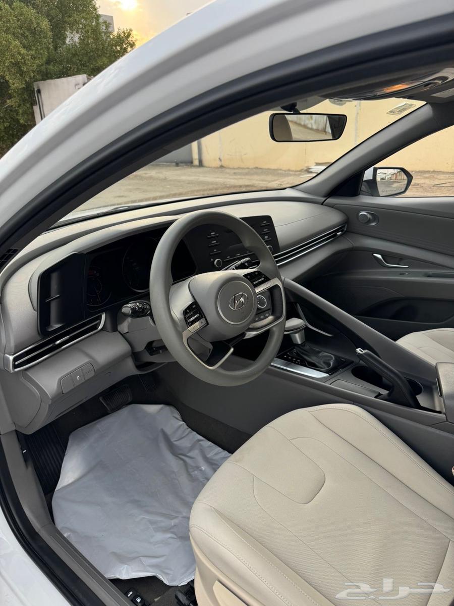 2023 Elantra, traveled 39 thousand64436977644929114