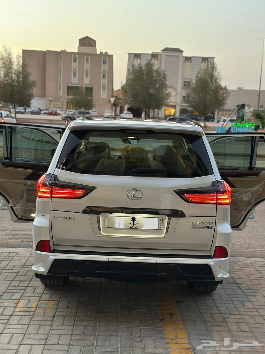 2020 Lexus Black Edition LX 570 Nearly Agency Condition Very Clean64436816481281114