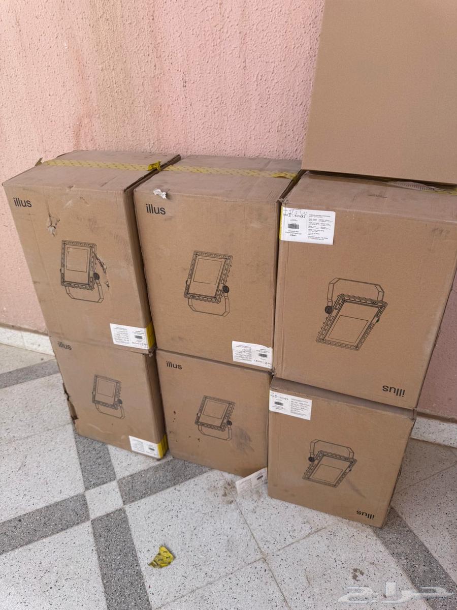 كشافات ولمبات محل مخازن الاضاءة64434415197315112