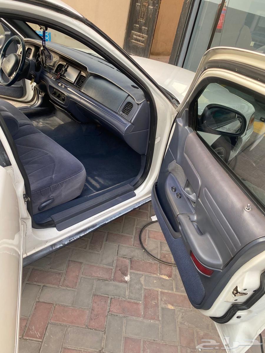 فورد فكتوريا بوليسي64436507720195113