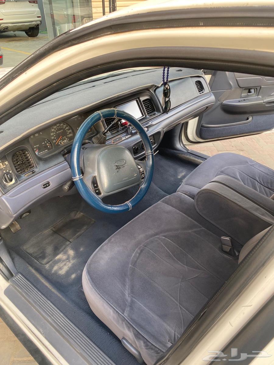 فورد فكتوريا بوليسي64436507720195111