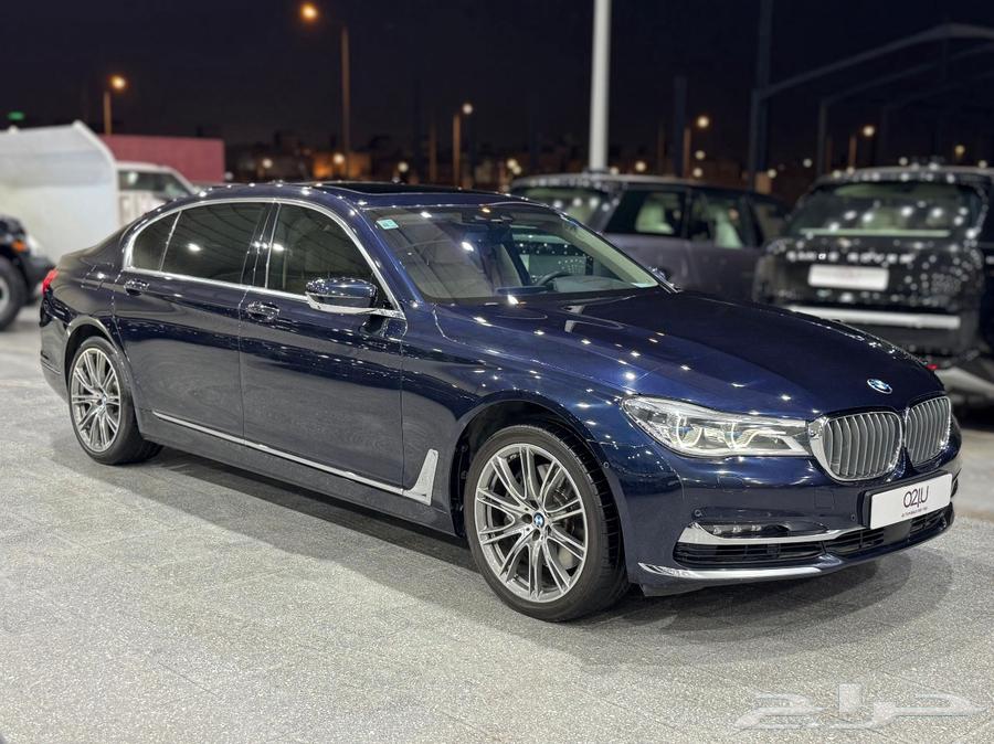 بي ام دبليو 750 موديل 201664435890047490111