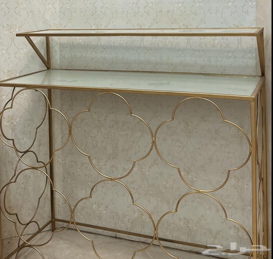 Reception table64291779640834112