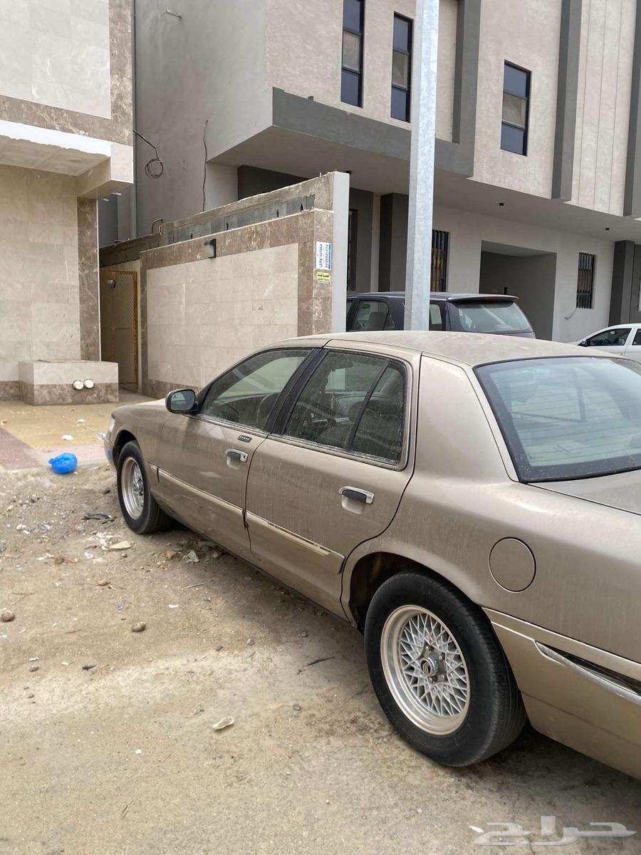 فورد جراند ماركيز 200264437813569026112