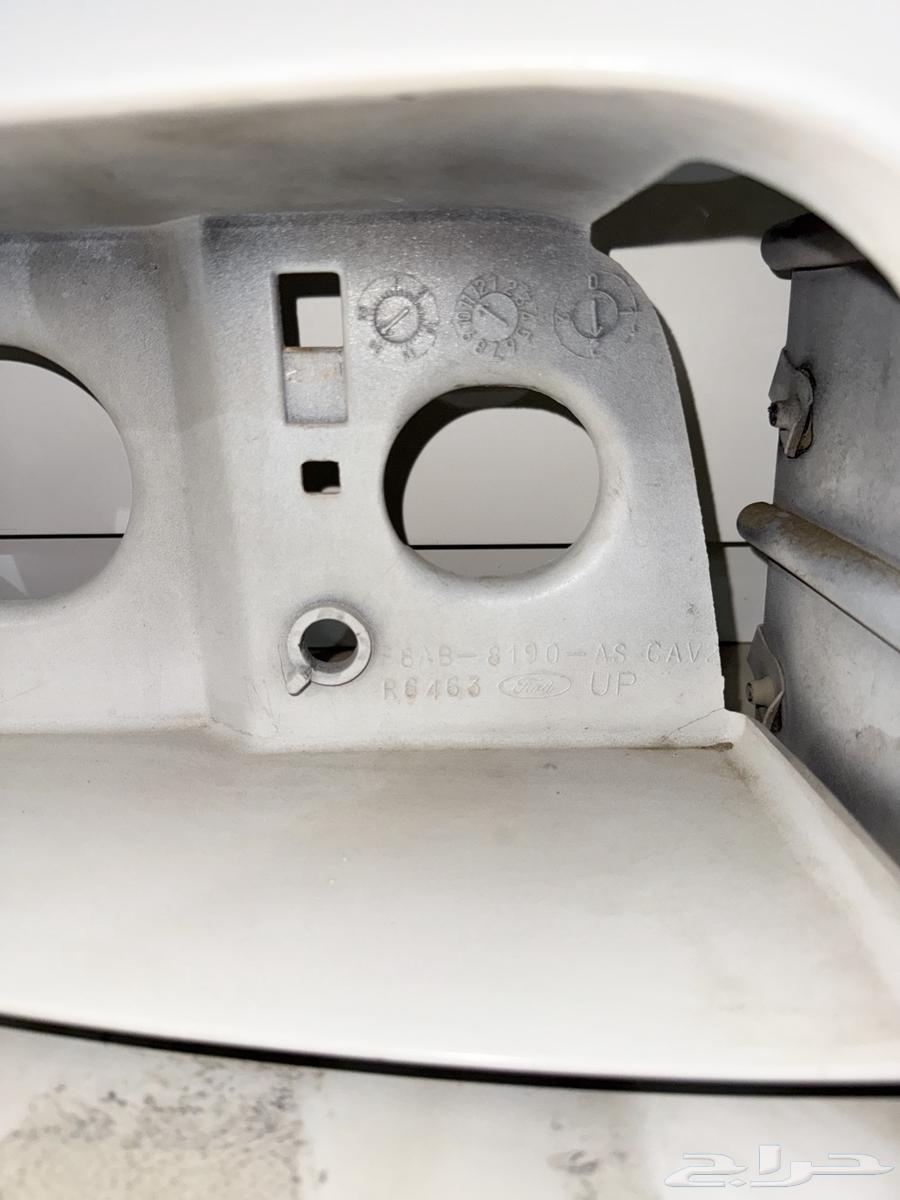 فيبر شمعات اماميه فورد كراون فكتوريا 201164326953251587113