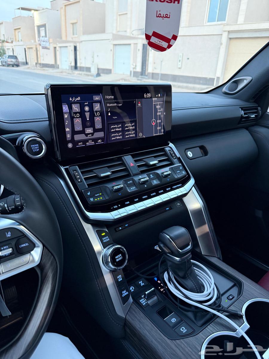 لاندكروزر اسود (2024 VXR) أعلى فئه64434795579777112