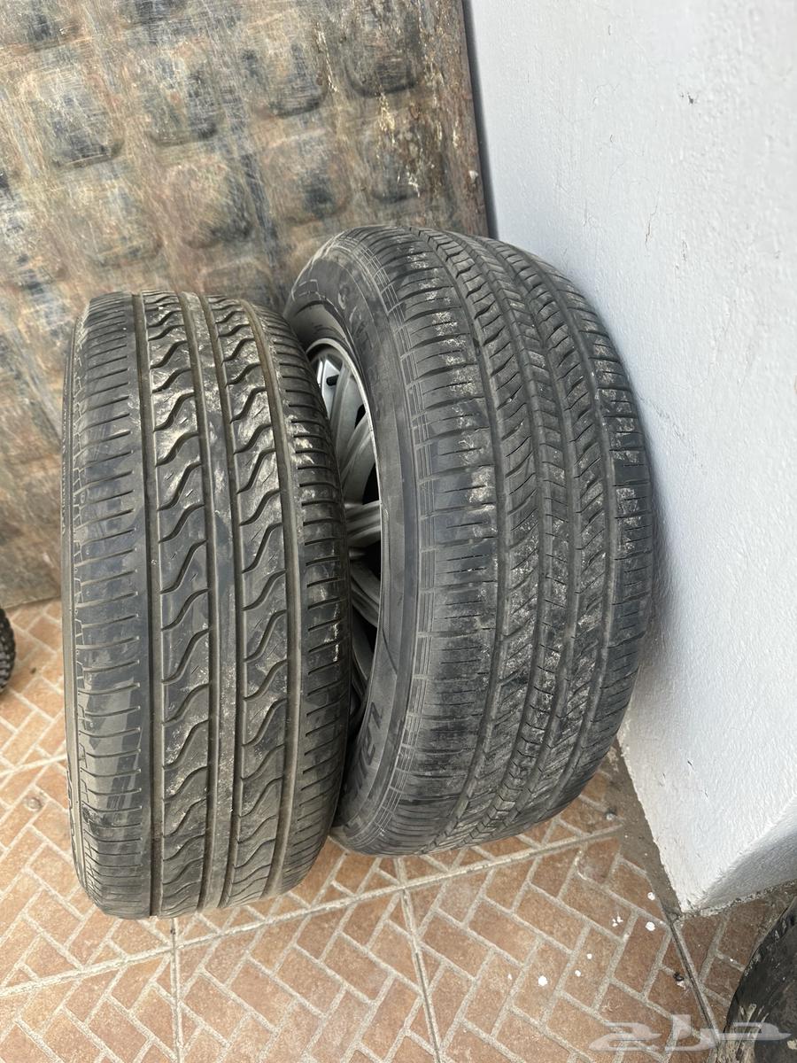 للبيع 2 جنوط فورد ماركيز 2010 صيني مقاس 1664429856366082113