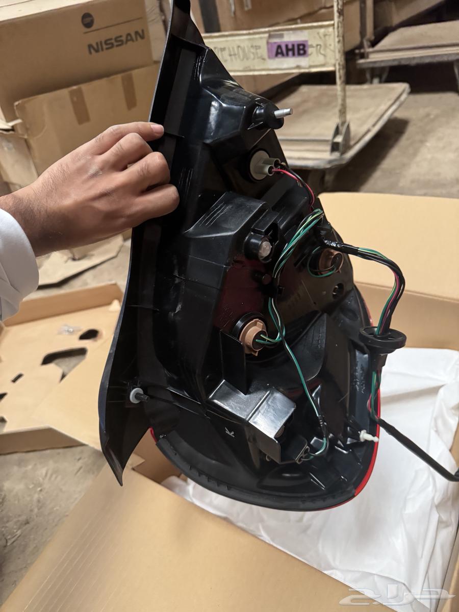 اسطب طقم صني 2003-2006 أصلي وكالة64430751831425114