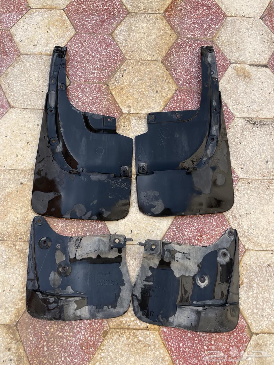 للبيع اغراض وقطع لاندكروزر gxr64433966707713113