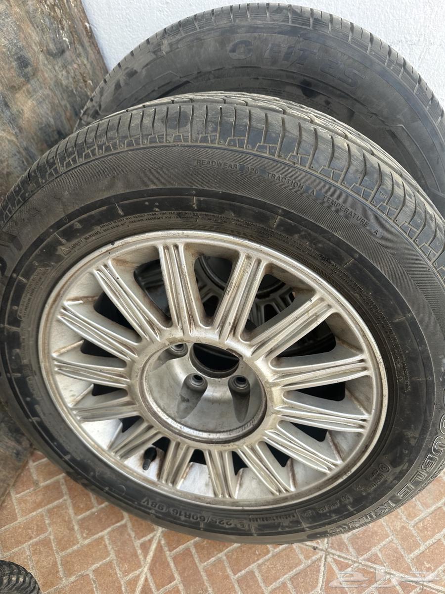 للبيع 2 جنوط فورد ماركيز 2010 صيني مقاس 1664429856366082111