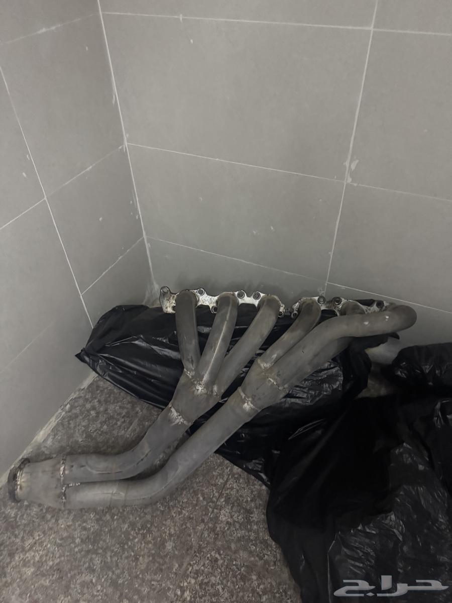 Headers and Land Cruiser Block64439212497922110