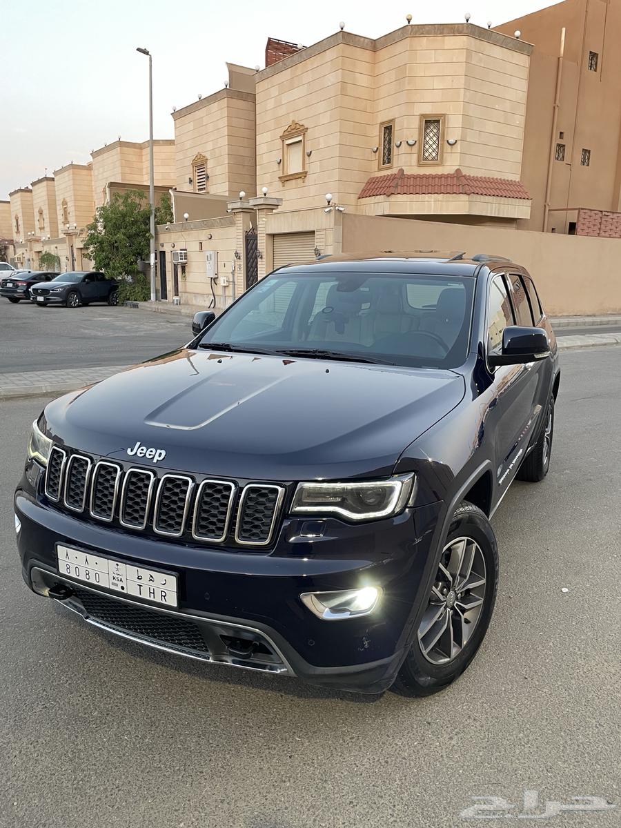 2018 جراند شروكي ليمتد V864434033726338110