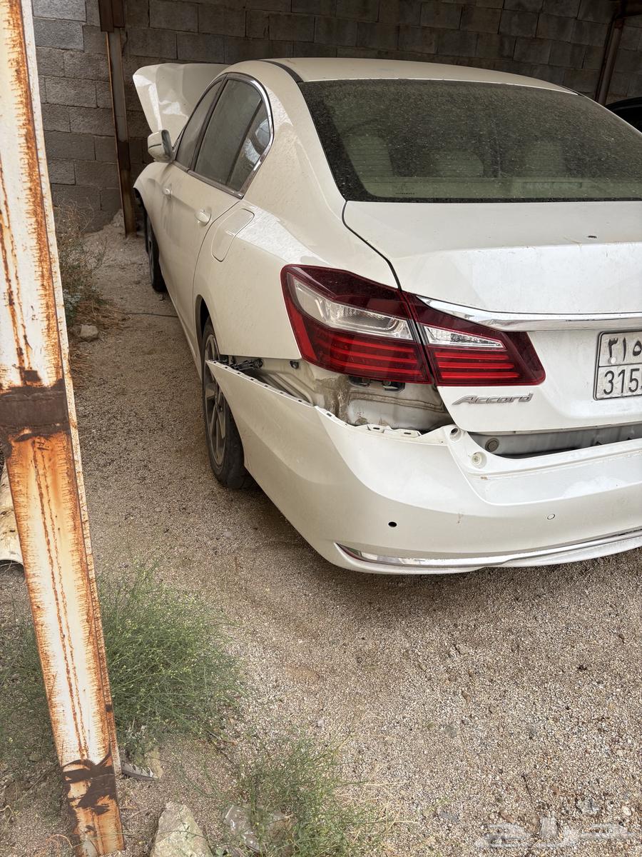 هوندا اكورد64430003589123114