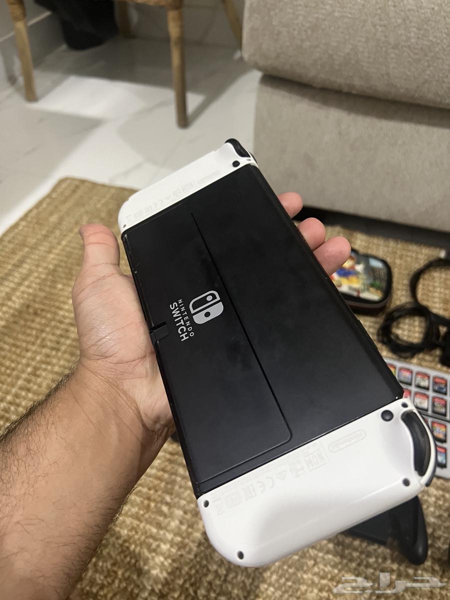 جهازين ننتندو سويتش Two Nintendo Switches64301113411075111