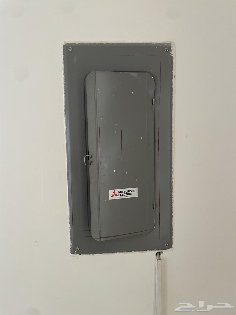 طبلون كهرباء ميتسوبيشي نظيف64433579675393110