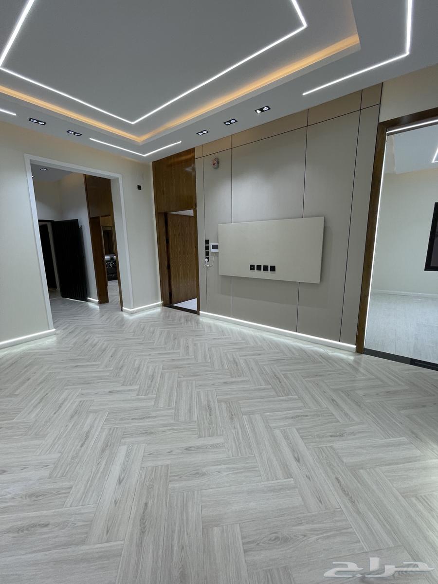 For sale: Ground and upper floor apartments in Al-Mousa district, East of Al-Khamees63613601174403110
