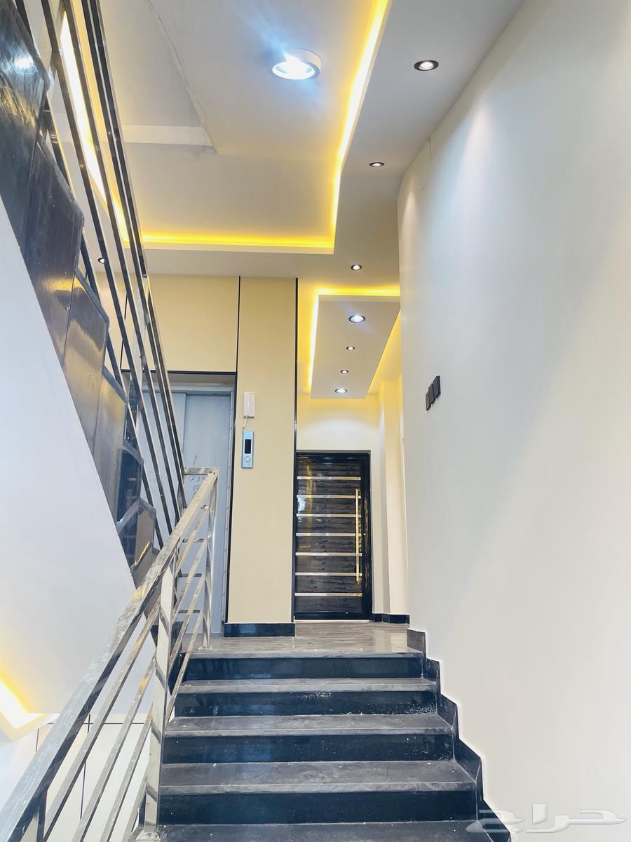 Apartment for sale, upper floor with rooftop, prime location amidst services63613600724737110