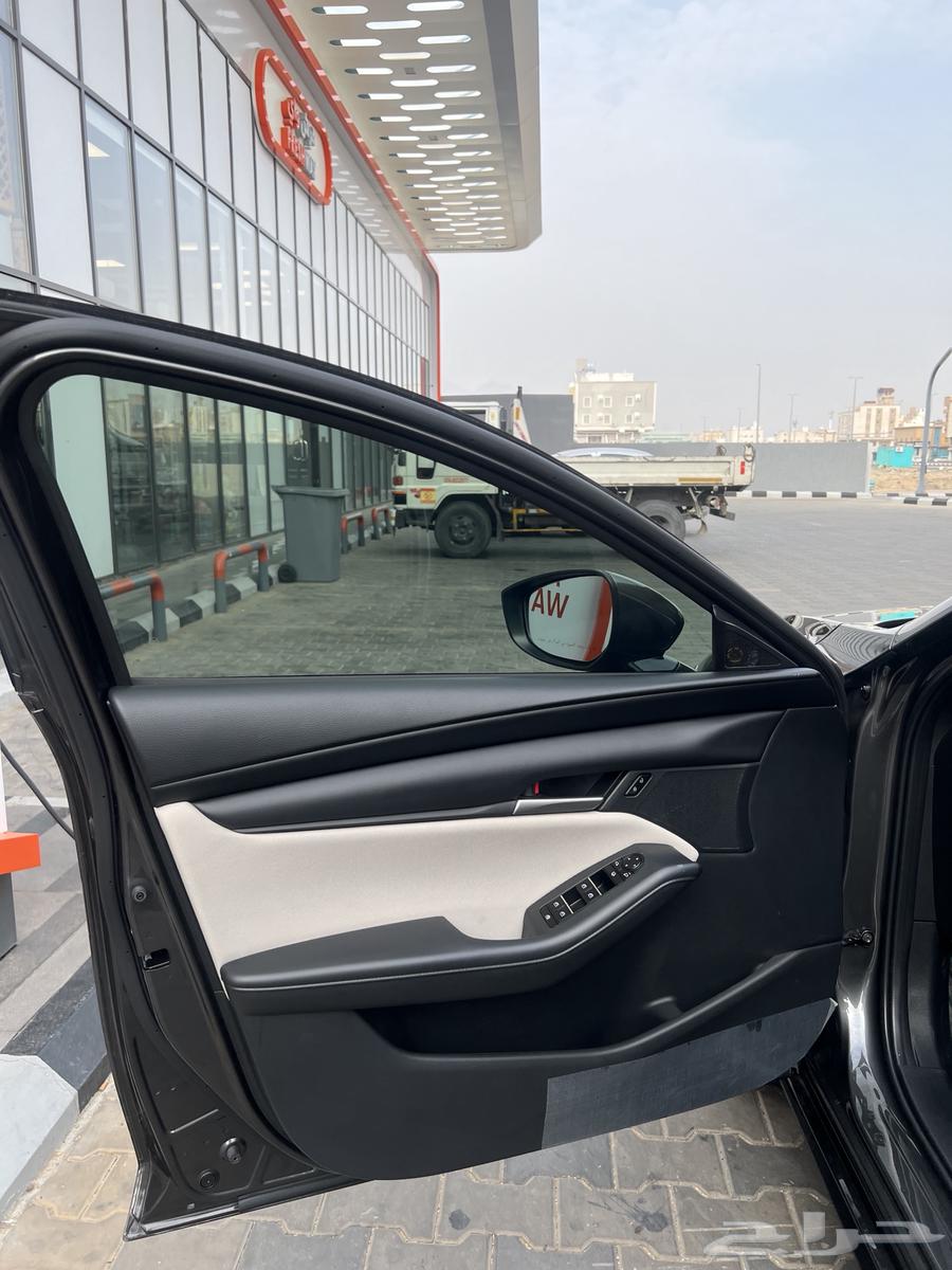 Mazda 3 202564430531572609114