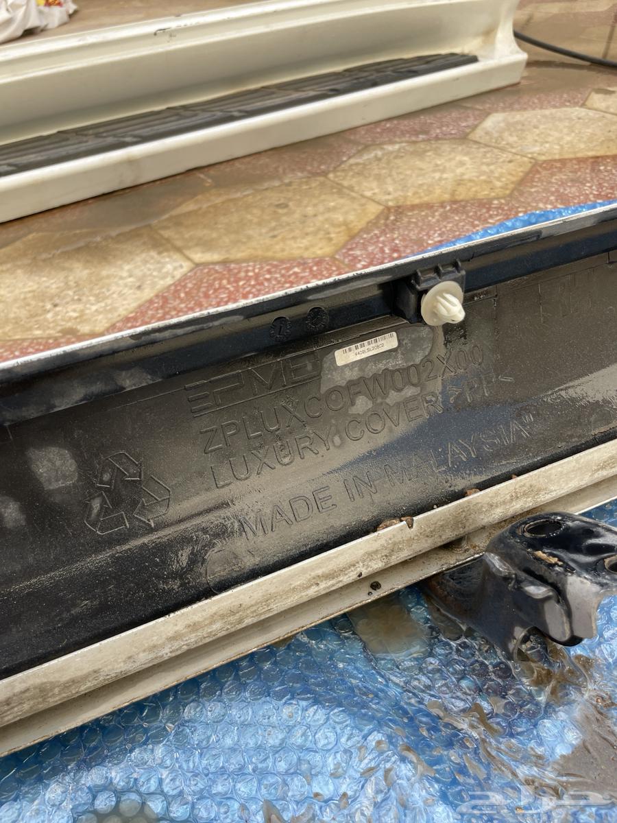 للبيع اغراض وقطع لاندكروزر gxr64433966707713112