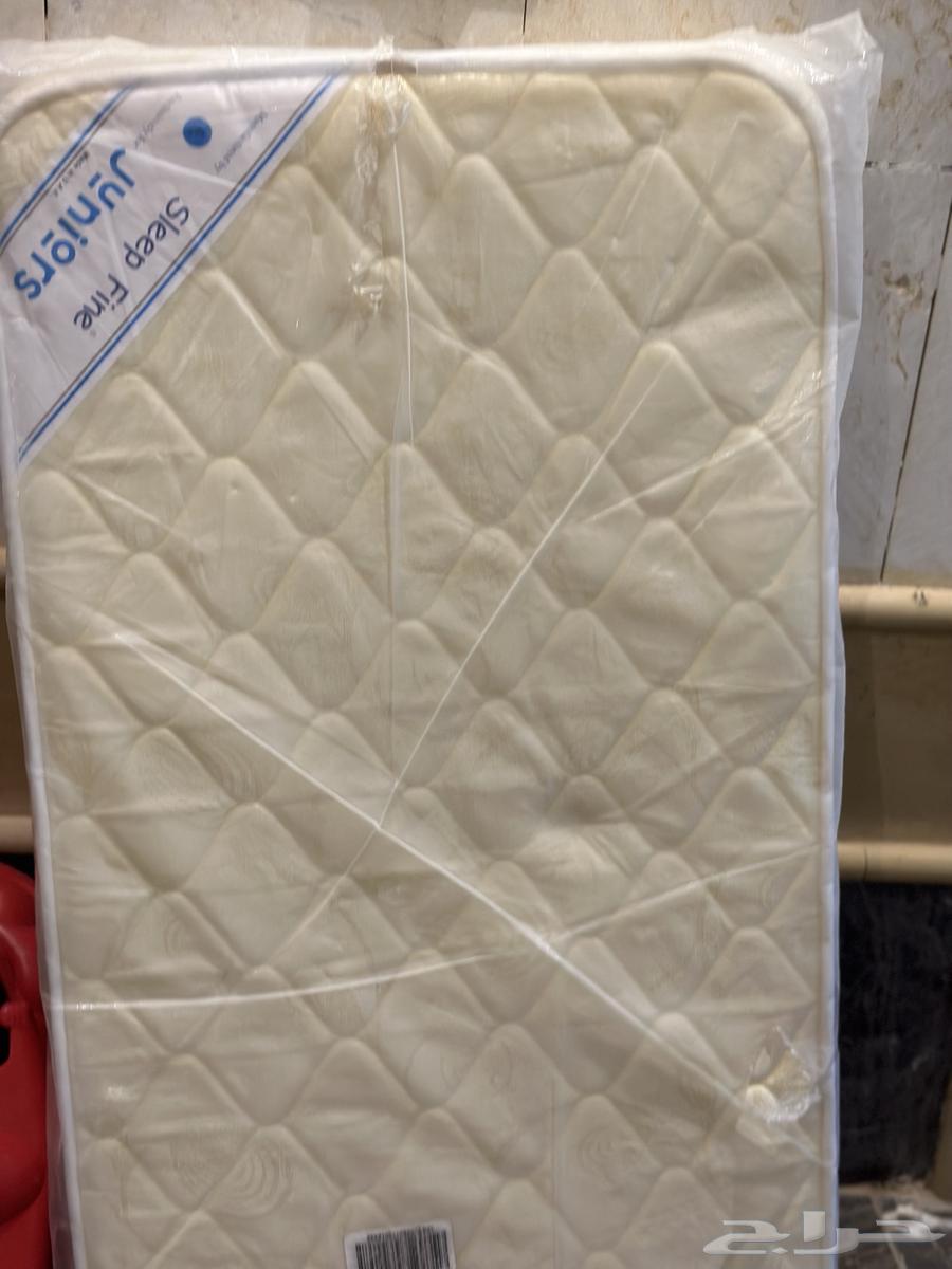 نطيطة للطفل بالكرتونة ومرتبة جونيورز جديده64230116570242112