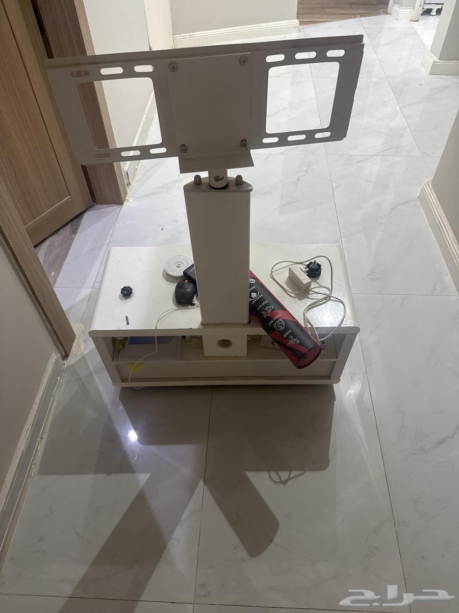 A screen from KMC company64436937018753114