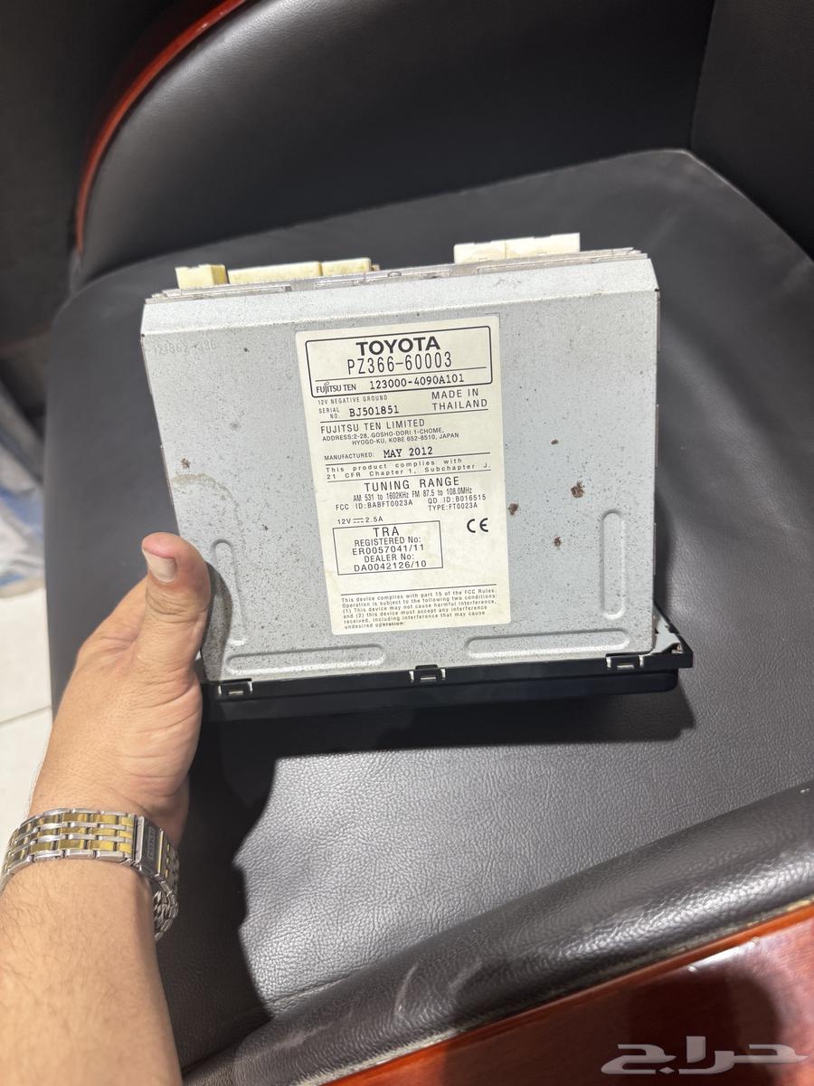 مسجل تايوتا وكاله اصلي فرارات فضي شبه جديد64440002108033112